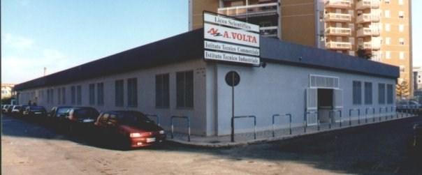 Edificio Volta Bari